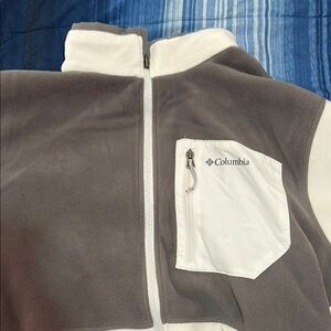 Columbia' Gray and White Fleece Jacket